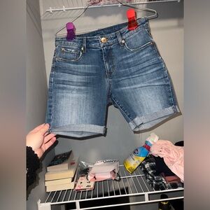 STS Blue Mid-Rise Cuffed Jean Shorts in Blue Wash